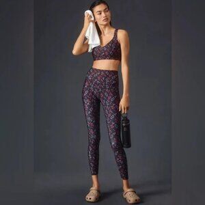 EUC Beyond Yoga Printed High Waisted Midi Leggings - Forget Me Not Floral S
